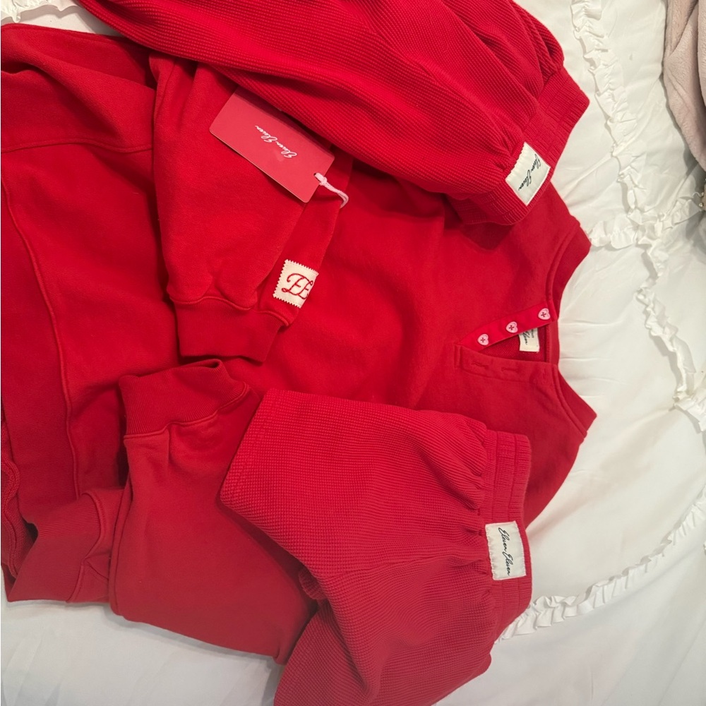 Eleven eleven valentine set sold out! Pants, shorts, Crewneck!